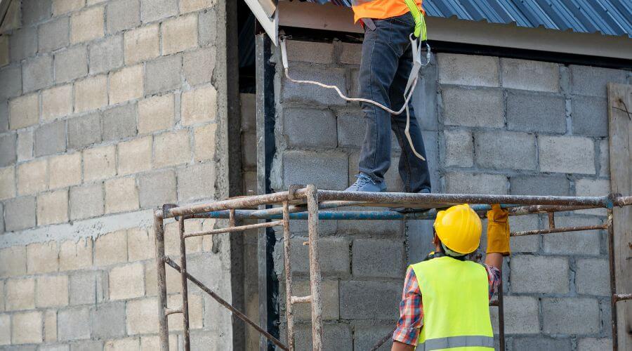 Professional residential roofers in Okreek, SD